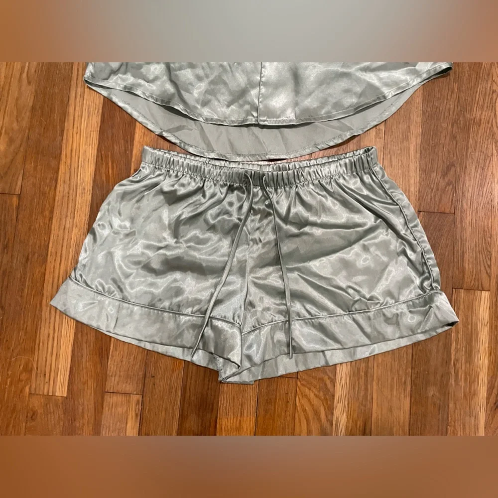 DB Bridal Satin Pajama set ***3 SETS*** - Picture 3 of 16